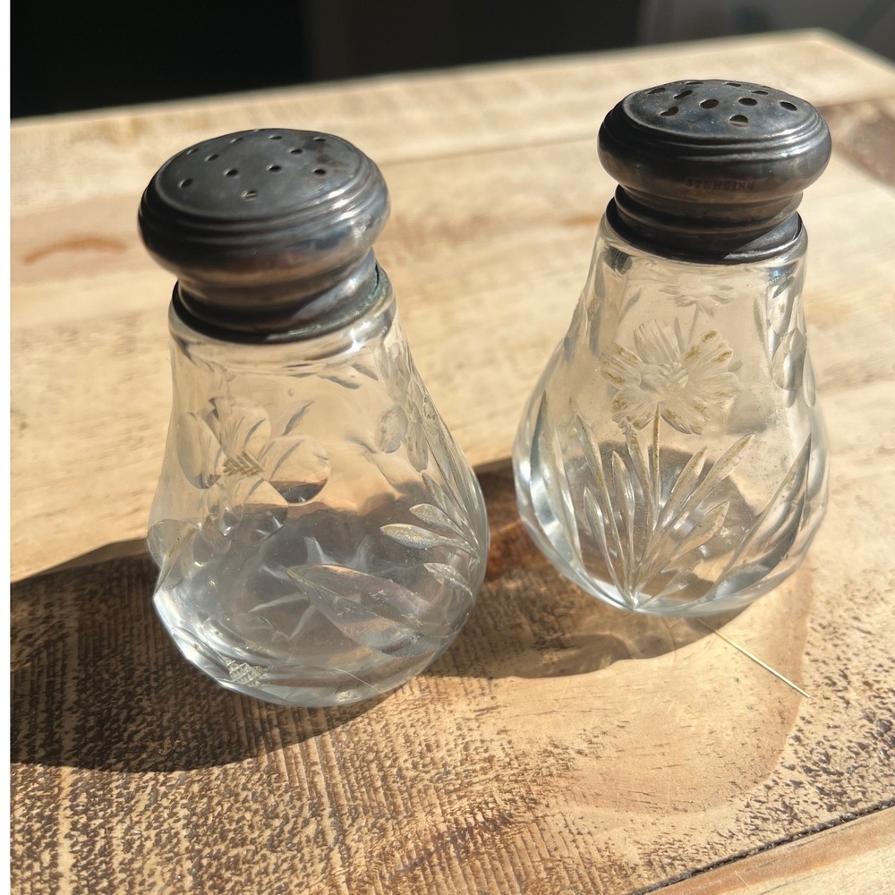Vintage Etched Glass Salt and Pepper Shakers Sterling Silver Tops Floral Set - Picture 2 of 5